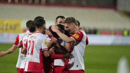 VOŠA UGASILA NADE PARTIZANA Osigurano drugo mesto i Zvezda na startu