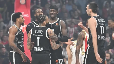 EFES - PARTIZAN Crno-beli gube u produžetku