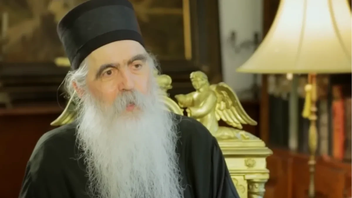 "PROSVETITELJSTVO JE SVETOSAVSKO" Mitropolit Irinej o kidisanju blokadera zbog osnivanja Univerziteta SPC