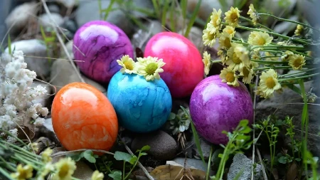 Veliki četvrtak, petak ili subota? Evo kada se farbaju jaja za Uskrs, rešena trilema!