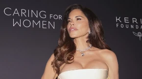 Nema glamura, nema veštačkih trepavica, nema šljokica, ali ipak sve skupo: Loren Sančez u kačketu od 550 evra, a tek torbica koliko joj košta