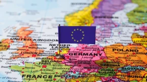 AMERIKA NALUPALA PACKE EVROPSKOJ UNIJI: Vašington stao uz Orbana!