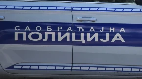 STRAVIČNA NESREĆA NA PUTU MLADENOVAC-TOPOLA Zaštitna ograda prošla kroz automobil, strahuje se da ima poginulih (FOTO)