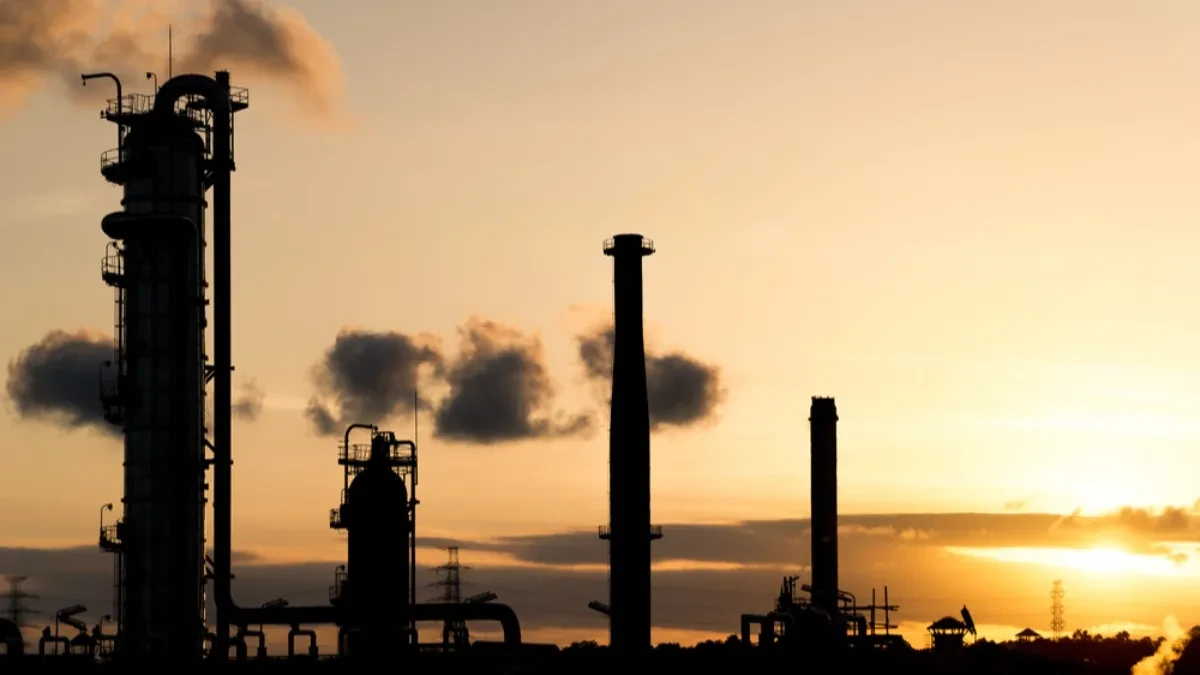 CENA NAFTE OPET SKOČILA! Ponovne tenzije napravile haos na tržištu 