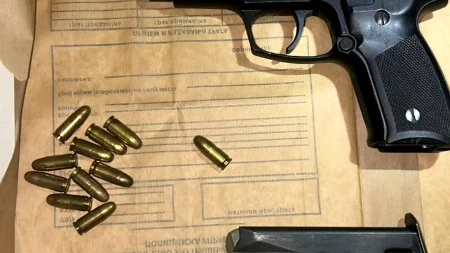 U Peškire zamotala pištolje! Policija osujetila ubistvo iza kojih stoji majka sa sinom