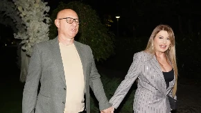 Taške je pre Viki voleo Draganu: Pevačica ćutala 20 godina, pa otkrila istinu o rasturenom braku