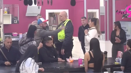Skandal u Eliti! Zaleteo se na cimera, pa žestoko zapretio: "Slomiću ti zube!"