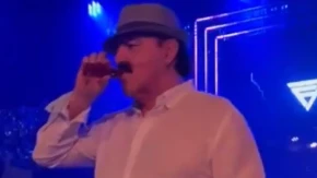 Haris potpuno slomljen na nastupu: Utučen i neraspoložen, ne ispušta alkohol: "Vidi se da čoveku nije lako" (VIDEO)