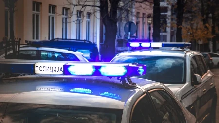 Brza reakcija obrenovačke policije: Rasvetljeno prebijanje dečaka (15)