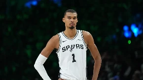Skandal trese NBA ligu: "Izujedali" Jokića, sad svim silama tuku njega (VIDEO)