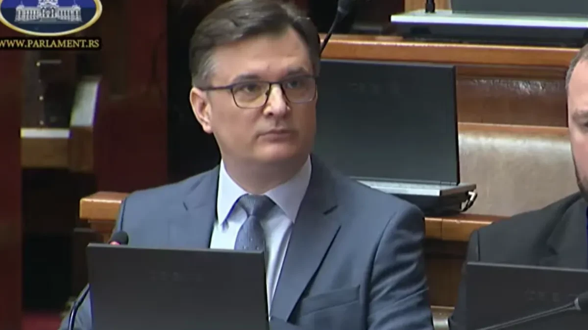 "Kako mrtav čovek može da glasa?" Jovanov stavio tačku: Narod zna ko brine o njima, a ko samo lepi nalepnice! 