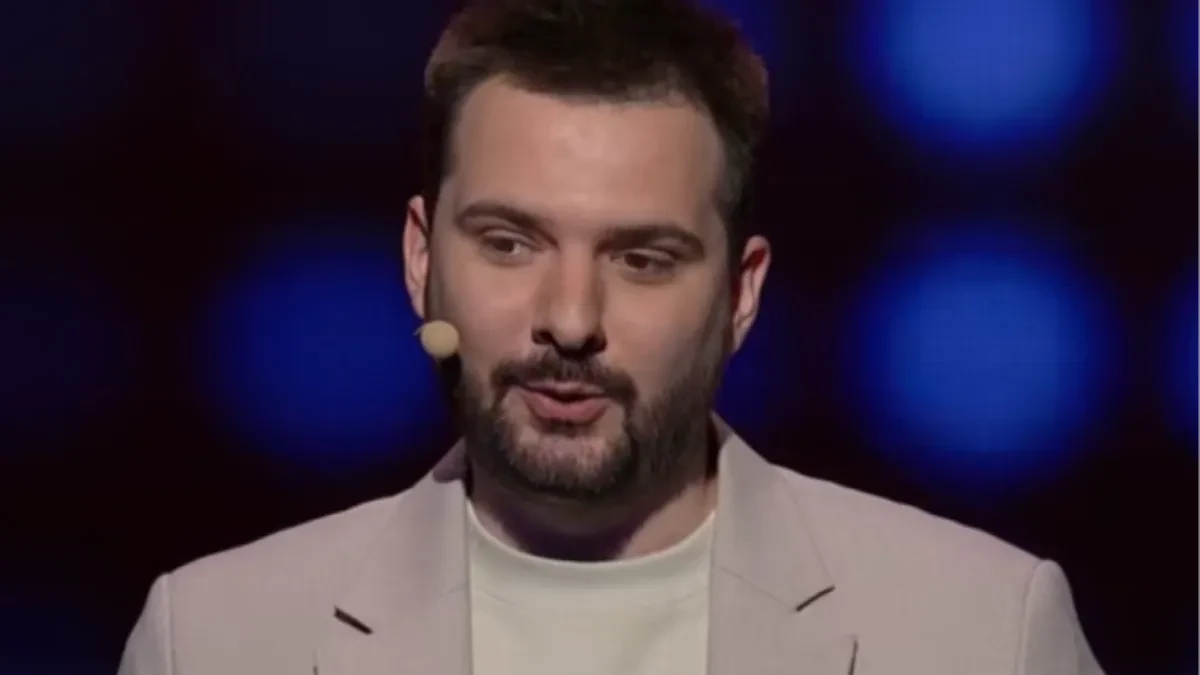 Skandal u „Poteri“: Milan Bukvić ismejao SPC i pravoslavne sveštenike, javnost zgrožena njegovom izjavom