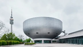 Promena na vrhu auto-industrije - Srbin na čelu nemačkog BMW-a