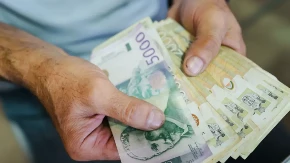 Pezioneri, upravo se oglasio Fond PIO: Najnovije obaveštenje, tiče se isplate penzija