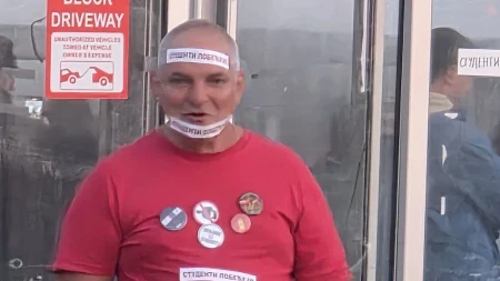 Nobelovac sa raskrsnice: Kandidat za ministra haosa usred blokade saobraćaja (VIDEO)