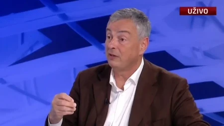 "Ili da smanjimo plate, ili da skoči evro!" Isplivao plan blokadera ako dođu na vlast!