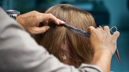 Zaboravite feniranje skroz, a možete i češljanje slobodno: Frizura koja se održava sama, ne morate ništa da radite, uvek dobro izgleda