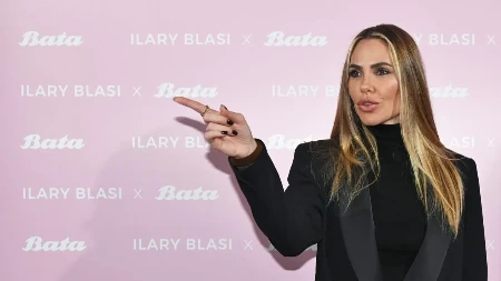 O, neee! Vratile se najružnije papuče koje su bile hit devedesetih: Žene ih razgrabile, već ih nema u prodavnicama