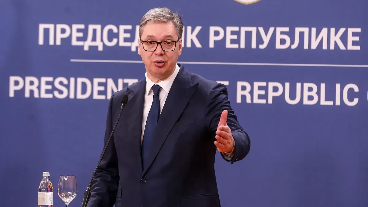"Pljunuo bih sebi i svom narodu u lice" Vučić: Bilo bi me sramota da to slavim! 