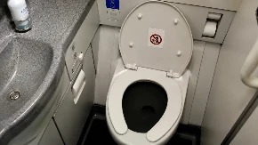 Stručnjaci šokirali putnike: "Pranje ruku u avionu možda vam uopšte ne pomaže" - problem nije ni voda ni WC
