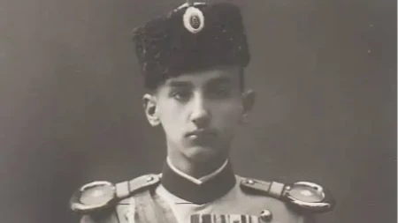 Gej afera koja je tresla Karađorđeviće: Brat ga smestio u "ludnicu" zbog odnosa sa poznatim Srbinom
