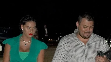 Sloba Vasić zadržan u "Lazi Lazarević"! Supruzi pevača pozlilo, uznemirujući detalji