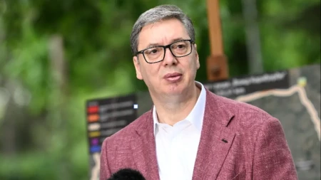 Sastanci u Palati Srbija: Vučić sa ministarkom iz UAE, studentima sa Harvarda i MIT