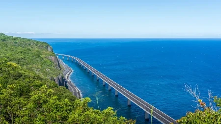 Kilometar košta 200 miliona evra - najskuplji autoput na svetu kruži oko ostrva