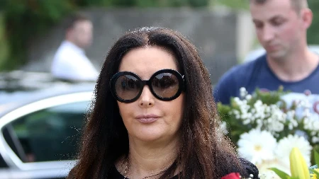 Bivši suprug Dragane Mirković bio je sa njenom koleginicom: Ne pominje ga 25 godina, a njih dve su danas dobre