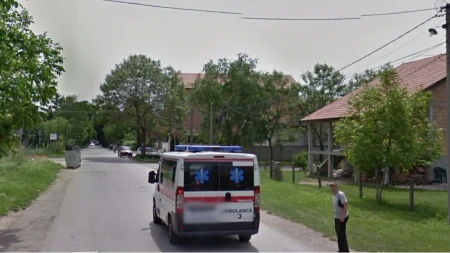Užas u Zemunu: Automobil prešao dečaku (6) preko šake!