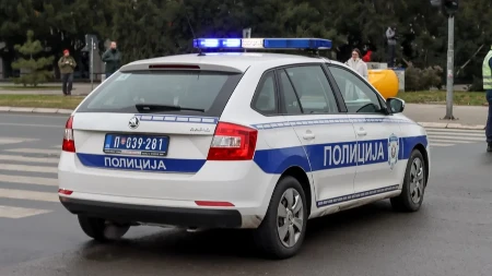 Užas kod Ade Ciganlije: Žena vozač "opelom" udarila motociklistu