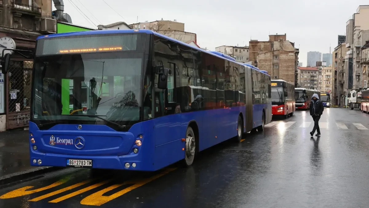 Od sutra se izmeštaju ova autobuska stajališta! Evo koje linije menjaju trasu