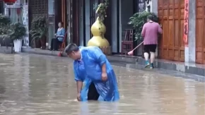 Ljudi nestaju u bujicama, poplavljeni su skroz! Šestoro ljudi poginulo, hiljade spasavalaca na terenu