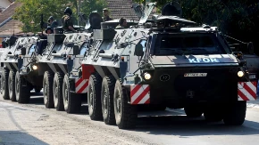 KFOR stigao u Peć! Savezničke snage aktivirale oklopne jedinice (FOTO)