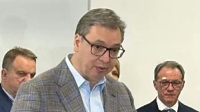 Vučić: Podneto više od 11.000 zahteva za stambene kredite za mlade