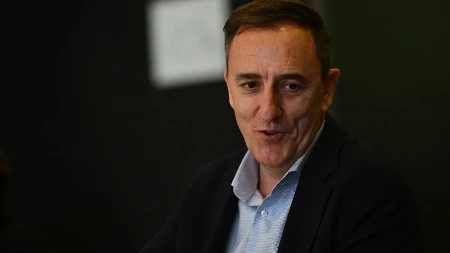 Sergej Ćetković je ovako ćerkama saopštio da su usvojene, način je neverovatan!