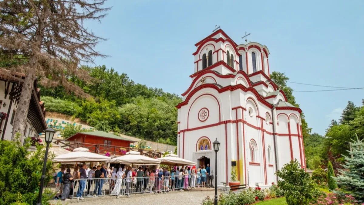 U nedelju se očekuju hiljade vernika u manastiru Tumane: Iguman Dimitrije poslao snažnu poruku vernicima