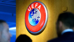 Doživotna suspenzija! UEFA izbacila trenera posle velikog skandala