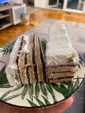 MAJINA ČOKO ORAH TORTA BUDI NOSTALGIJU Poslastica sa kojom nema greške