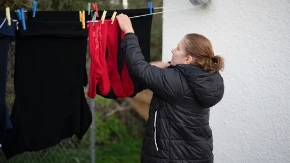 Nikako ne uključujte mašinu četvrtkom uveče: Staro srpsko verovanje kaže da tako „terate“ novac iz kuće