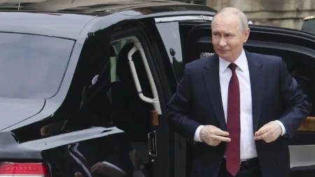 Putin skinuo sako u Pekingu, evo i zašto: Tajna poruka poslata i putem registracije limuzine
