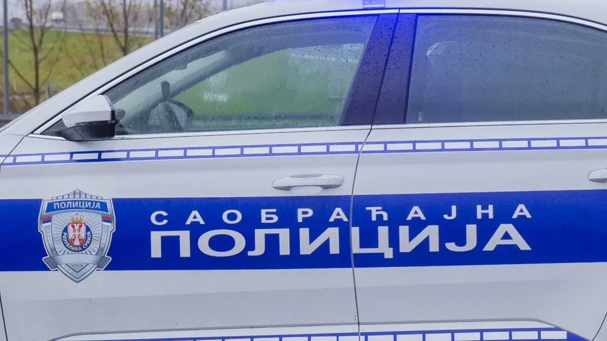 Nestala Elena (12) iz Kačareva! Rekla baki i tetki laku noć, otišla u sobu, pa joj se izgubio svaki trag