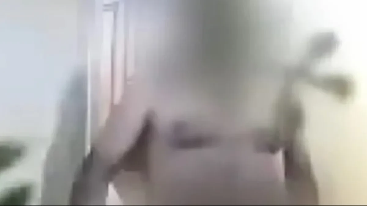 Stanodavac došao da „popravi krov“, a nije znao da ga kamera sve vreme snima: Podstanari ostali u šoku od prizora!