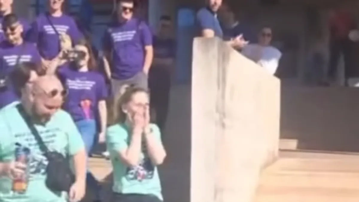 Maturanti profesorki priredili šok koji će pamtiti ceo život: Region ne prestaje da plače zbog snimka