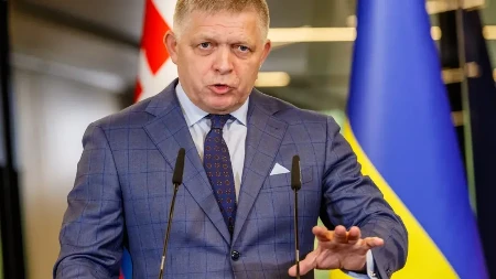 Fico brutalno udario na Brisel zbog Ukrajine: “A šta ćemo reći Srbiji? Da joj pokažemo srednji prst?”