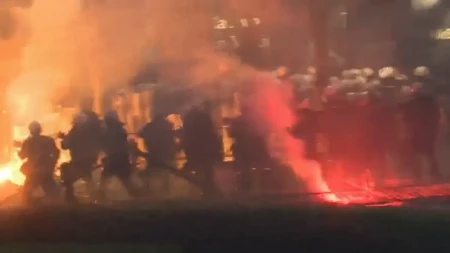 Spisak postoji! Blokaderi udarili na poznate ličnosti (FOTO)