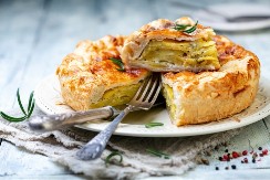 PITA SA KROMPIROM GREJE DUŠU I TELO I jedno parče je malo
