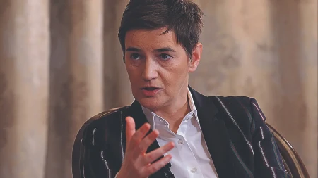 Ana Brnabić upozorila na veliku opasnost: Plenumaše plaćaju stranci, Hrvati se uzalud raduju