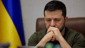 "Vašington nas je blokirao, nemamo čime da se branimo od Putina!" Zelenski priznao poraz u pregovorima sa SAD