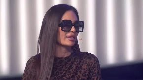 Ovo je jedina pesma koju je Ceca posvetila deci Mislili su da peva muškarcu, nikada je nije zapevala